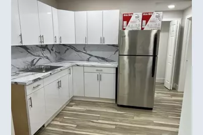 922 NW 2nd St #1, Miami, FL 33128 - Photo 1