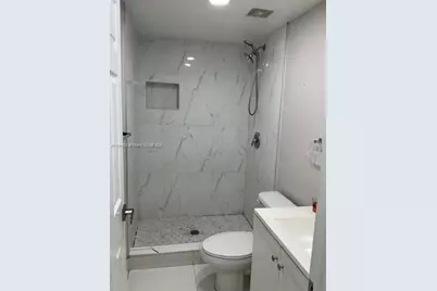 922 NW 2nd St #1, Miami, FL 33128 - Photo 19