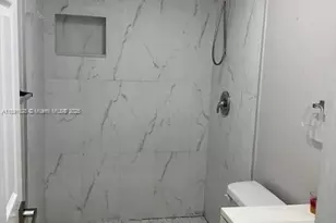 922 NW 2nd St, Miami, FL 33128 - Photo 19