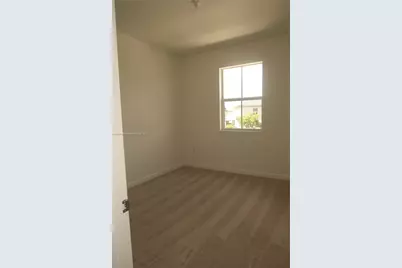 1509 SE 27th Rd, Homestead, FL 33035 - Photo 7