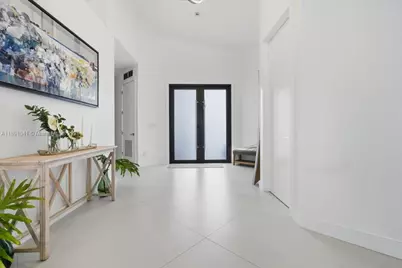 1441 E Lacosta Dr E, Pembroke Pines, FL 33027 - Photo 25