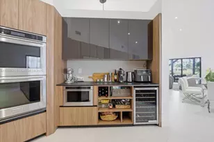 1441 E Lacosta Dr E, Pembroke Pines, FL 33027 - Photo 17