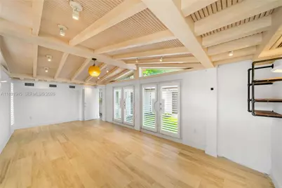 444 W Rivo Alto Dr, Miami Beach, FL 33139 - Photo 27