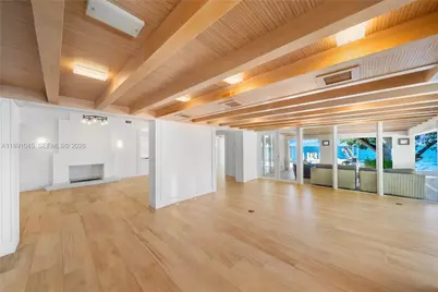 444 W Rivo Alto Dr, Miami Beach, FL 33139 - Photo 19