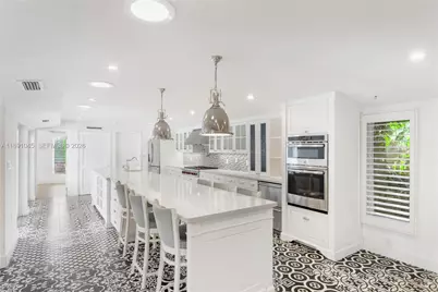 444 W Rivo Alto Dr, Miami Beach, FL 33139 - Photo 25