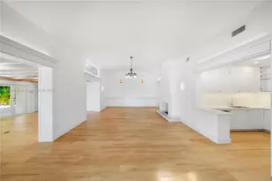 444 W Rivo Alto Dr, Miami Beach, FL 33139 - Photo 21