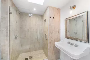 444 W Rivo Alto Dr, Miami Beach, FL 33139 - Photo 31