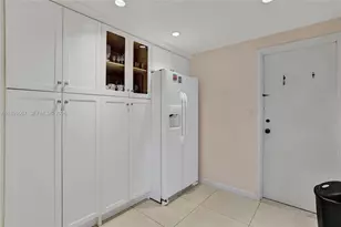 1833 S Ocean Dr, Hallandale Beach, FL 33009 - Photo 19