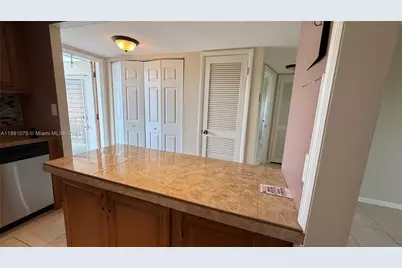 8500 Sunrise Lakes Blvd #303, Sunrise, FL 33322 - Photo 7