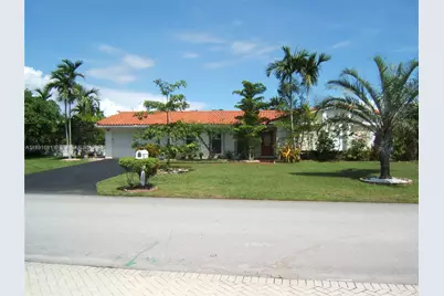 9081 SW 140th St, Miami, FL 33176 - Photo 1