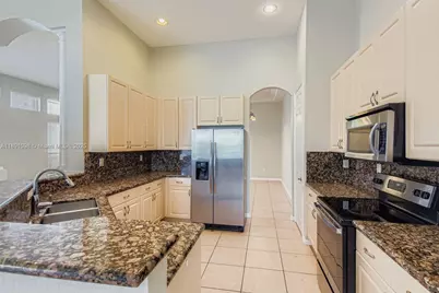 5324 SW 148th Ave, Miramar, FL 33027 - Photo 11