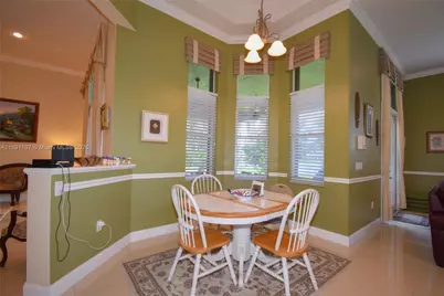 4240 SW 131st Ave, Davie, FL 33330 - Photo 13