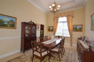 4240 SW 131st Ave, Davie, FL 33330 - Photo 9