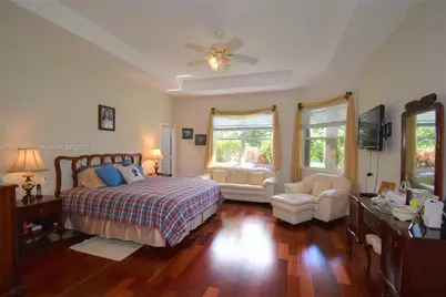 4240 SW 131st Ave, Davie, FL 33330 - Photo 19