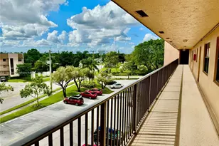 10467 Sunrise Lakes Blvd, Sunrise, FL 33322 - Photo 29