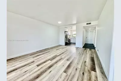 10467 Sunrise Lakes Blvd #410, Sunrise, FL 33322 - Photo 15