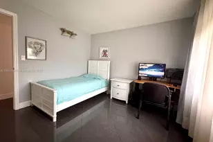 13701 Kendale Lakes Cir, Miami, FL 33183 - Photo 21