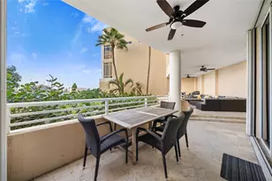 848 Brickell Key Dr, Miami, FL 33131 - Photo 3