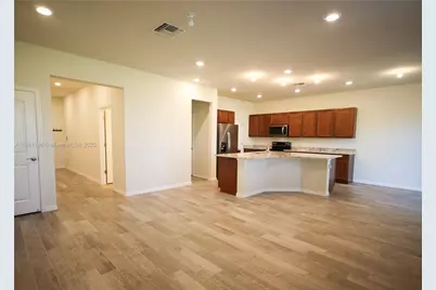 8293 Cadre Noir Rd, Lake Worth, FL 33467 - Photo 7