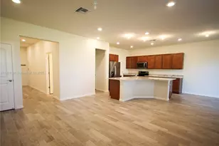 8293 Cadre Noir Rd, Lake Worth, FL 33467 - Photo 7