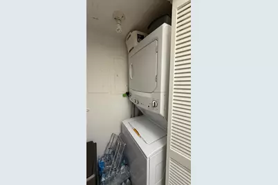 140 Lakeview Dr #208, Weston, FL 33326 - Photo 15