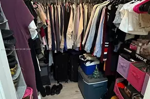 140 Lakeview Dr, Weston, FL 33326 - Photo 7