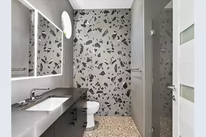 1736 SE 14th St, Fort Lauderdale, FL 33316 - Photo 33