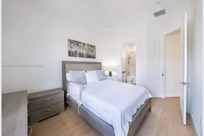 8120 NW 43rd St, Doral, FL 33166 - Photo 19