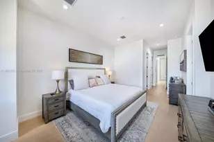 8120 NW 43rd St, Doral, FL 33166 - Photo 17