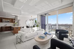 6899 Collins Ave, Miami Beach, FL 33141 - Photo 1