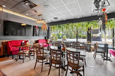 Turnkey Restaurant For Sale in Miami Beach, Miami Beach, FL 33141 - Photo 5