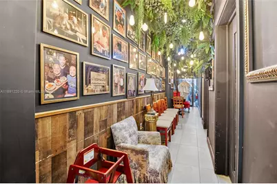 Turnkey Restaurant For Sale in Miami Beach, Miami Beach, FL 33141 - Photo 9