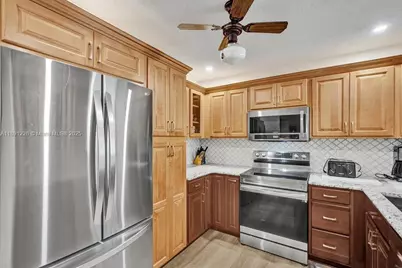 2541 N Carambola Cir N #1832, Coconut Creek, FL 33066 - Photo 7