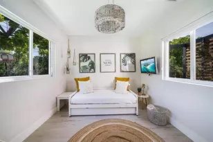 2437 SW 25th Ter, Miami, FL 33133 - Photo 23