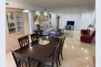 5005 Collins Ave #411, Miami Beach, FL 33140 - Photo 3