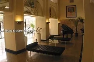 780 NE 69th St, Miami, FL 33138 - Photo 9