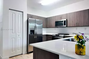 15540 SW 136th St, Miami, FL 33196 - Photo 7