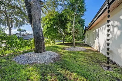 7705 SW 171st Ter, Palmetto Bay, FL 33157 - Photo 53