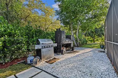 7705 SW 171st Ter, Palmetto Bay, FL 33157 - Photo 47