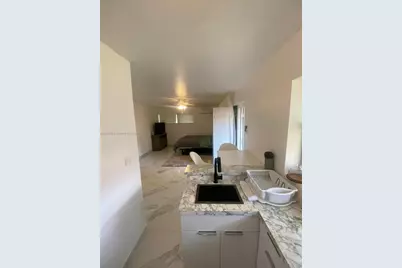 2631 Fillmore St #2, Hollywood, FL 33020 - Photo 9