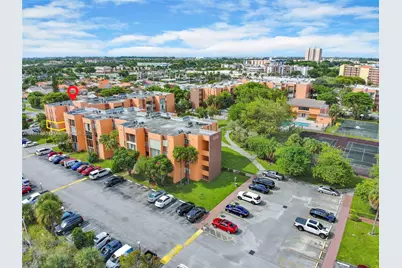 9440 W Flagler St #201, Miami, FL 33174 - Photo 5