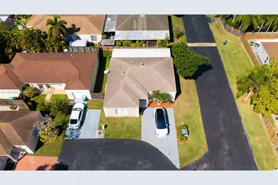 22226 SW 98th Pl, Cutler Bay, FL 33190 - Photo 1