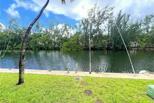 3660 NE 166th St, North Miami Beach, FL 33160 - Photo 3