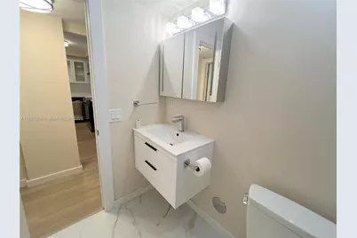 3660 NE 166th St #104+ 32' DOCK, North Miami Beach, FL 33160 - Photo 19