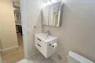 3660 NE 166th St, North Miami Beach, FL 33160 - Photo 19