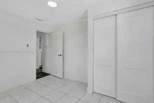 2701 NW 18th Terrace, Oakland Park, FL 33311 - Photo 13