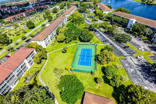 13100 SW 11th Ct, Pembroke Pines, FL 33027 - Photo 27