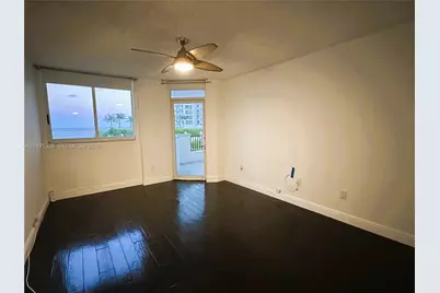6422 Collins Ave #701, Miami Beach, FL 33141 - Photo 19