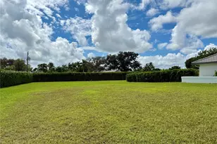 14984 Roan Ct, Wellington, FL 33414 - Photo 5
