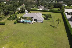 14984 Roan Ct, Wellington, FL 33414 - Photo 91